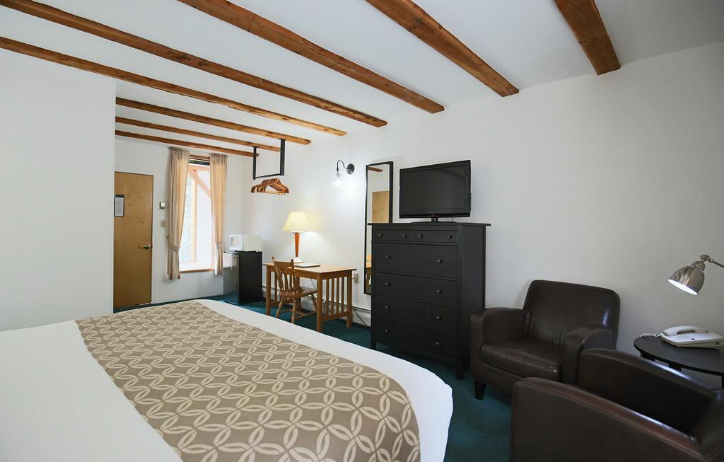 Columbine Inn & Conference Center Taos Ski Valley Esterno foto